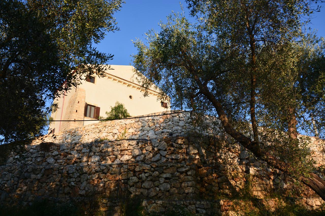 Torre Bruno Carpino Exterior foto